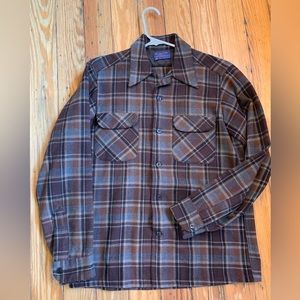 Vintage Pendleton 100% virgin wool brown plaid flannel shirt, men’s S